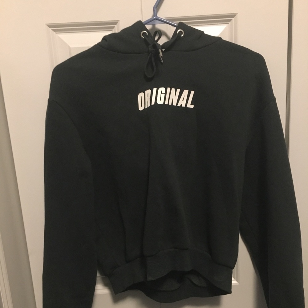 Green cropped H&M hoodie